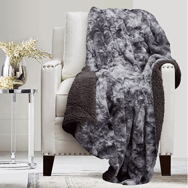 Hospital Bag Item: comfortable faux fur sherpa blanket